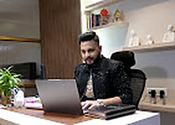 Dr. Gaurav Bagaria at the consultation desk